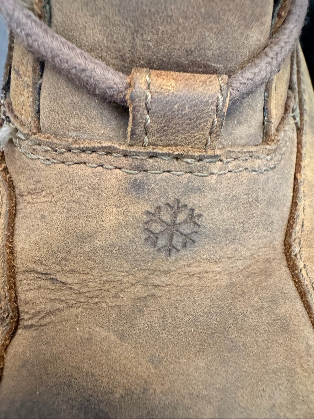 Keen Women's Brown Leather Bailey High Fur Lace Up Boots Size 8.5 Hiking Trail - Picture 10 of 16